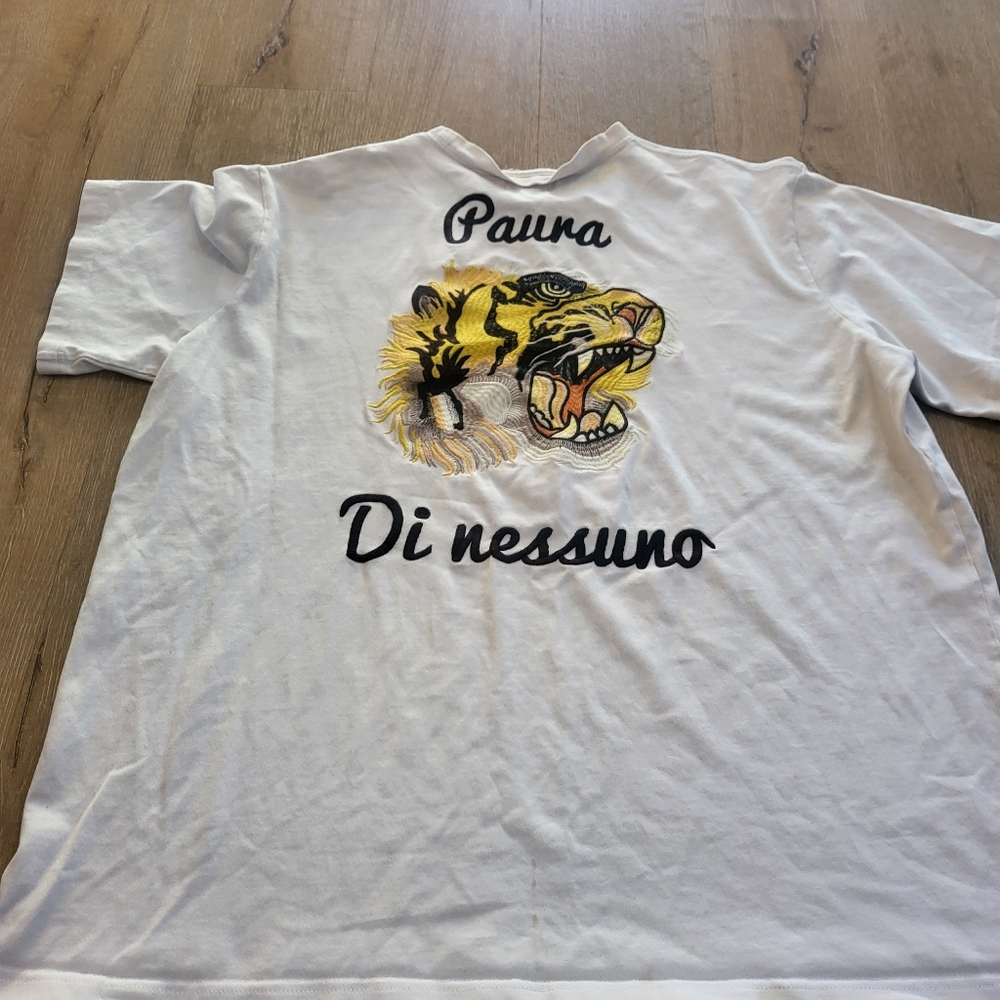 Japanese Mossi Tiger Embroidered T-Shirt Size Large
